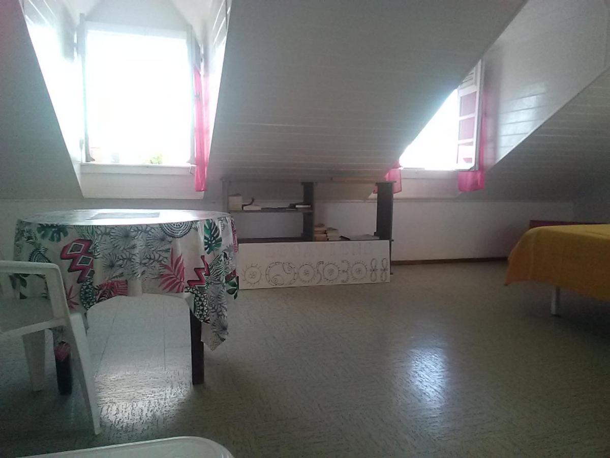 Studio 2-Eme Etage Coeur De Saint-Francois Saint-Francois (Grande-Terre) Exterior foto